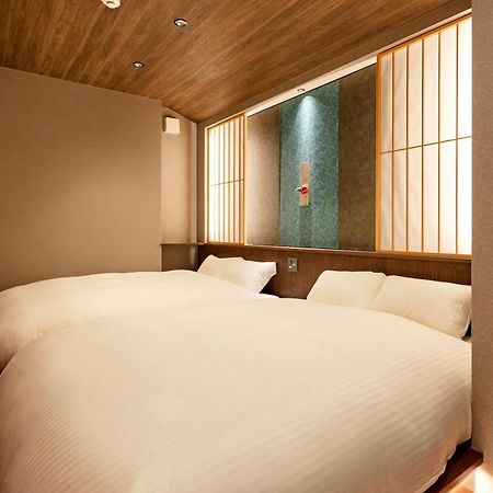 古今 天下茶屋 With A Private Parking Lot And A Half Open-Air Bath And Direct To Kix Villa Осака Екстериор снимка
