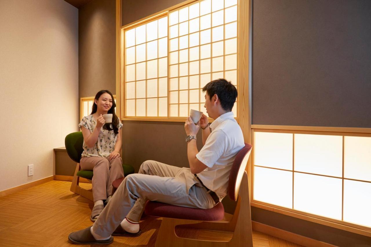 古今 天下茶屋 With A Private Parking Lot And A Half Open-Air Bath And Direct To Kix Villa Осака Екстериор снимка